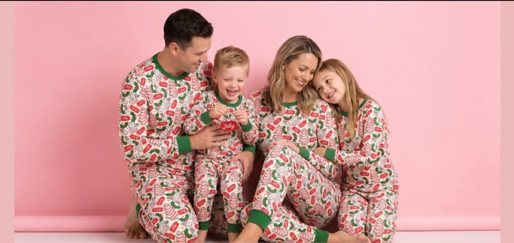 Christmas Tree Cakes Kids Loungewear